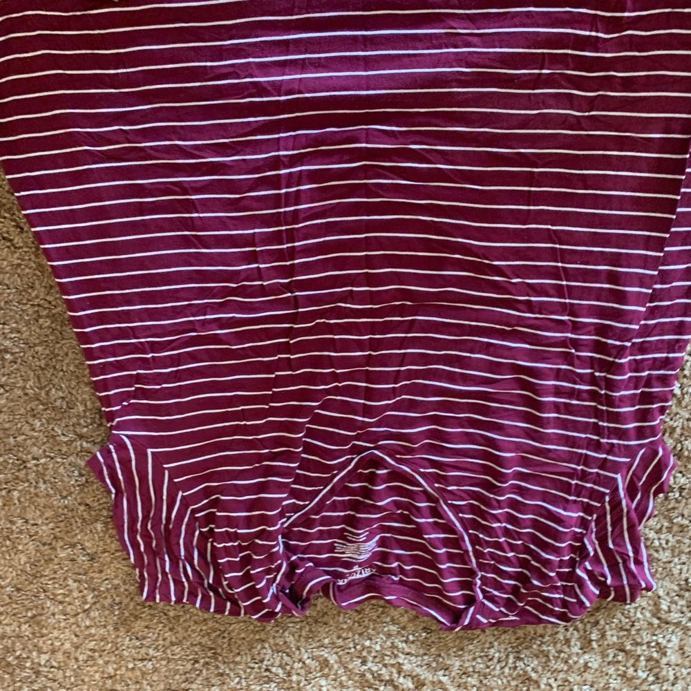 V neck dressier tshirt